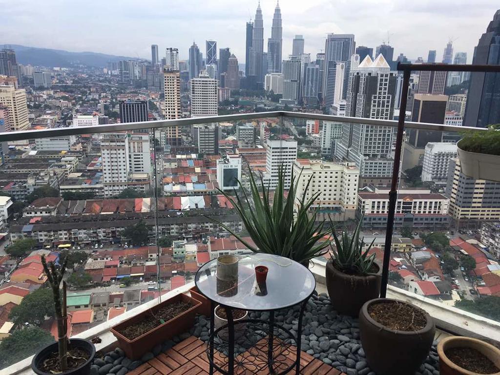 Suites & Residences @ Regalia By Plc Kuala Lumpur Exterior photo